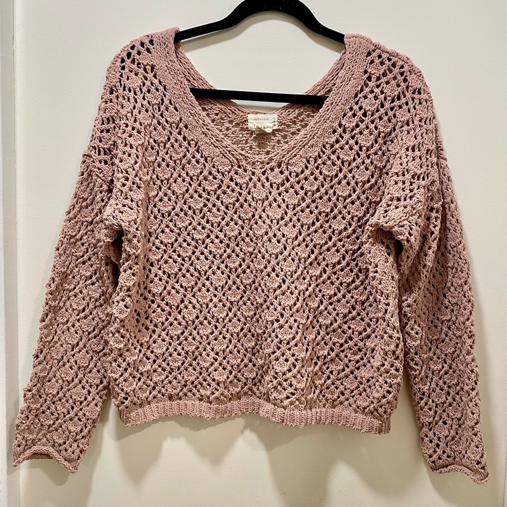 Nicole Miller Cream V-Neck Sweater with Geometric Knit